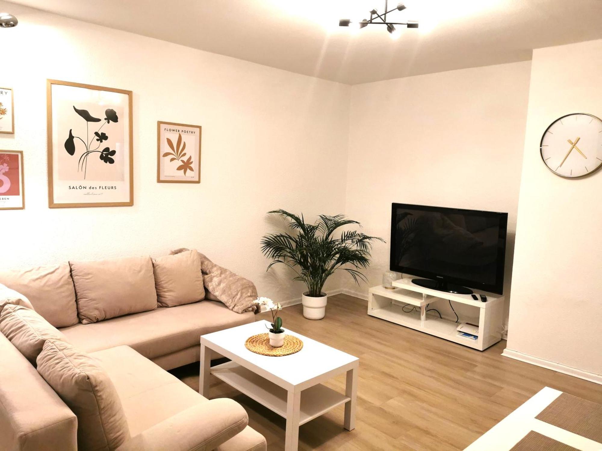 Gemuetliche Ferienwohnung Im Herzen Des Oestlichen Ringgebiets Braunschweig Luaran gambar